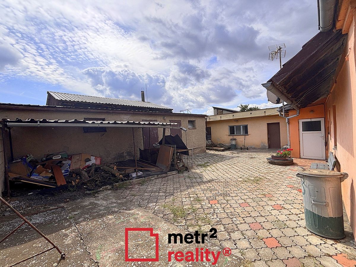Prodej rodinného domu 124 m², pozemek 1072 m² – fotografie 4