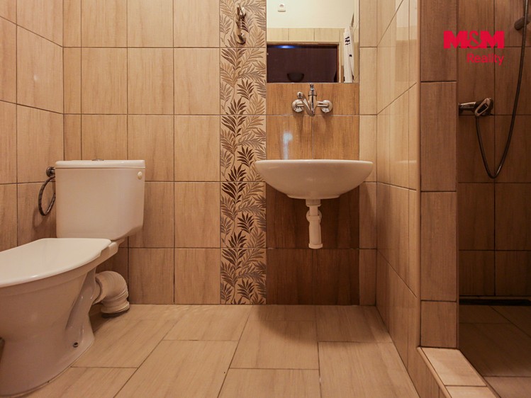 Prodej komerčního prostoru, 550 m² (22 z 30)