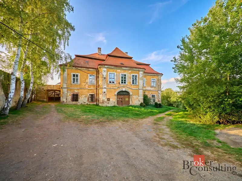 Prodej památky 430 m², pozemek 11302 m², Jesenice – náhled fotky 2