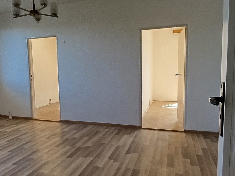 Квартира 3+1 на продаж, 68 м² (2 з 4)