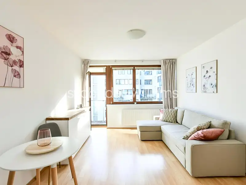 Pronájem bytu 2+kk 48 m², Praha – náhled fotky 3