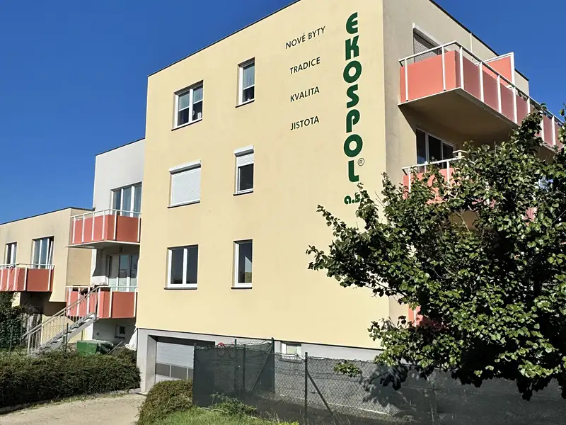 Prodej bytu 2+kk 58 m², Praha – náhled fotky 2