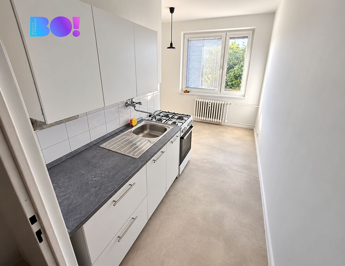 Pronájem bytu 1+1 40 m² – fotografie 3