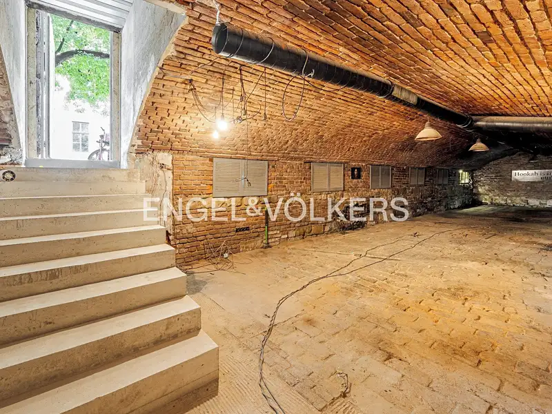Pronájem obchodního prostoru 155 m², Praha – náhled fotky 3