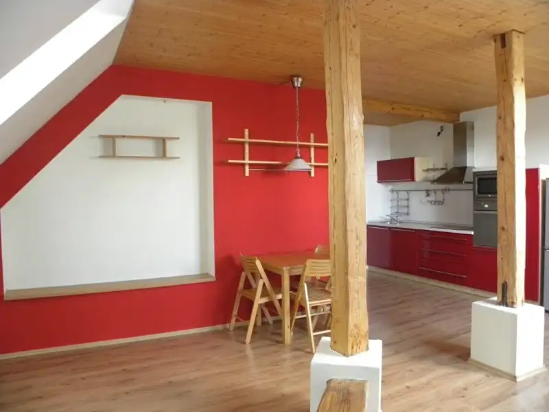 Pronájem bytu 2+kk 55 m², Jihlava – náhled fotky 3