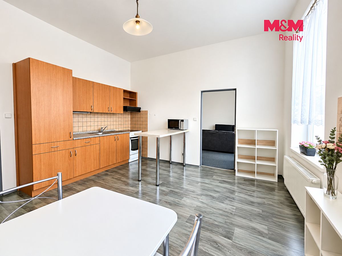 Pronájem bytu 2+kk 50 m² – fotografie 2