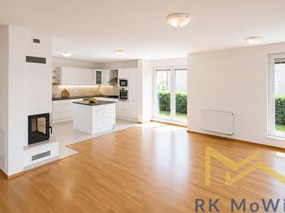 Pronájem rodinného domu 350 m², pozemek 1000 m²