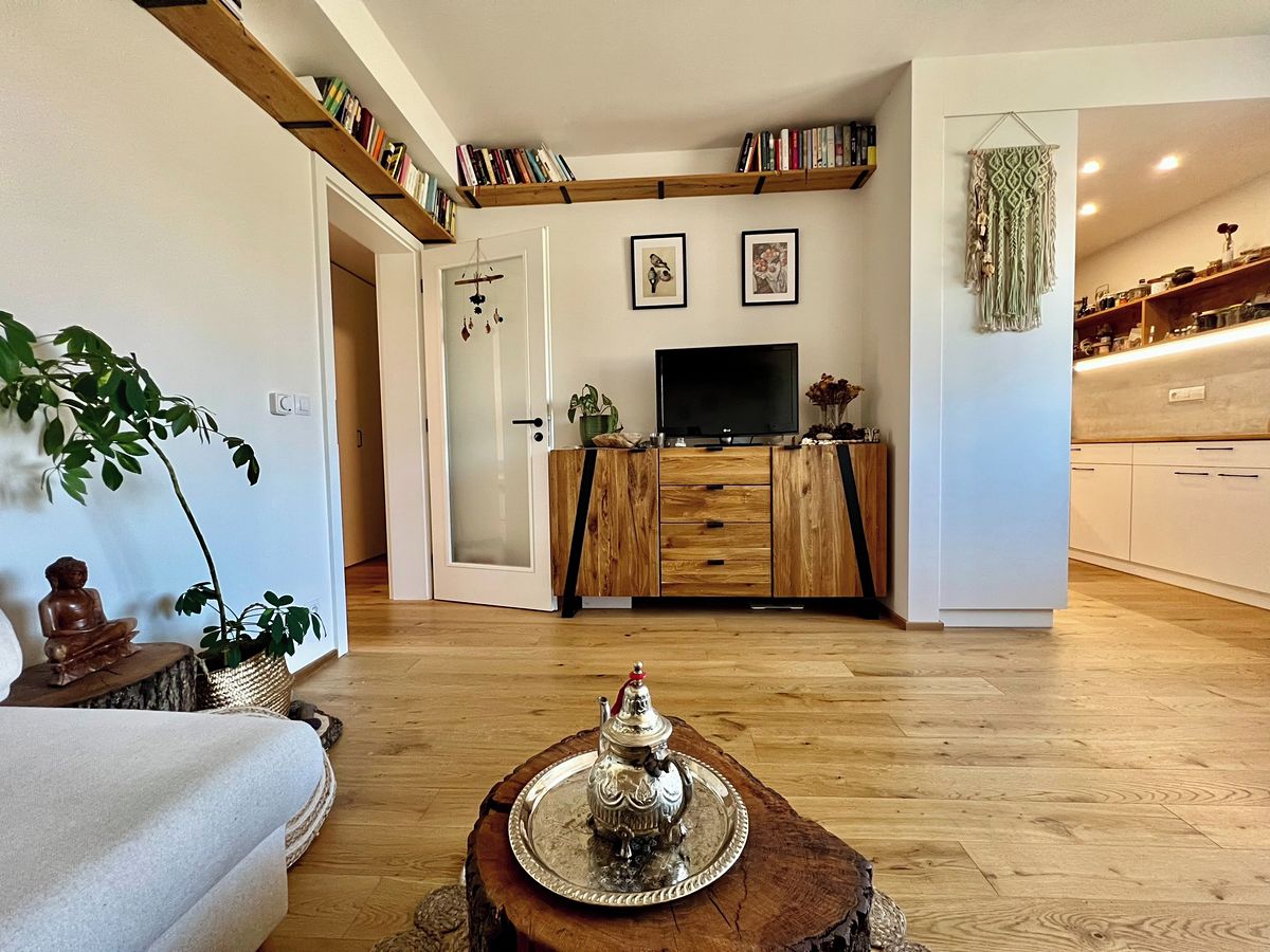 Pronájem bytu 3+kk 61 m² – fotografie 4