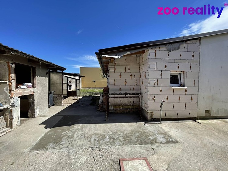 Комерційне приміщення на продаж, 228 м² (28 з 30)