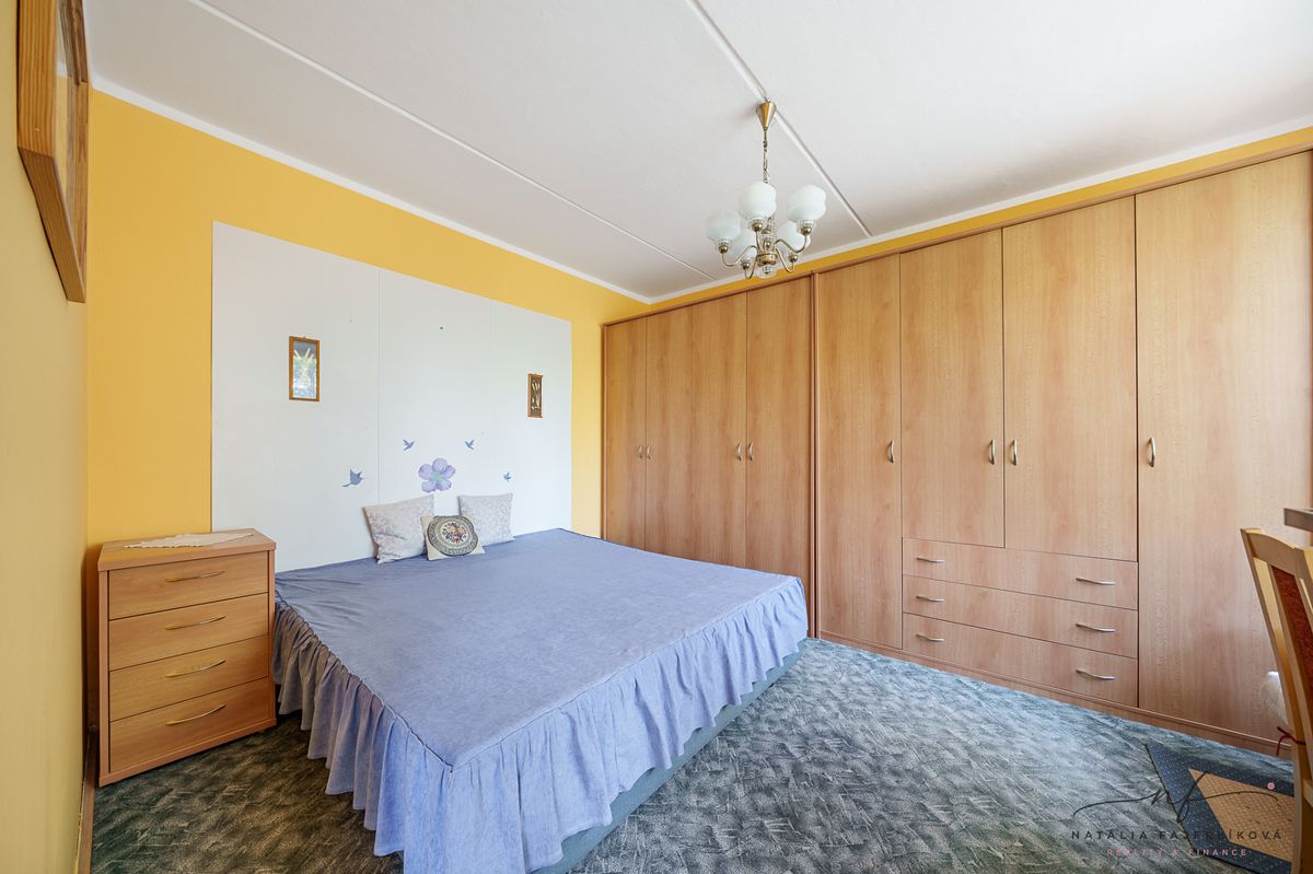 Pronájem bytu 2+1 56 m² – fotografie 3