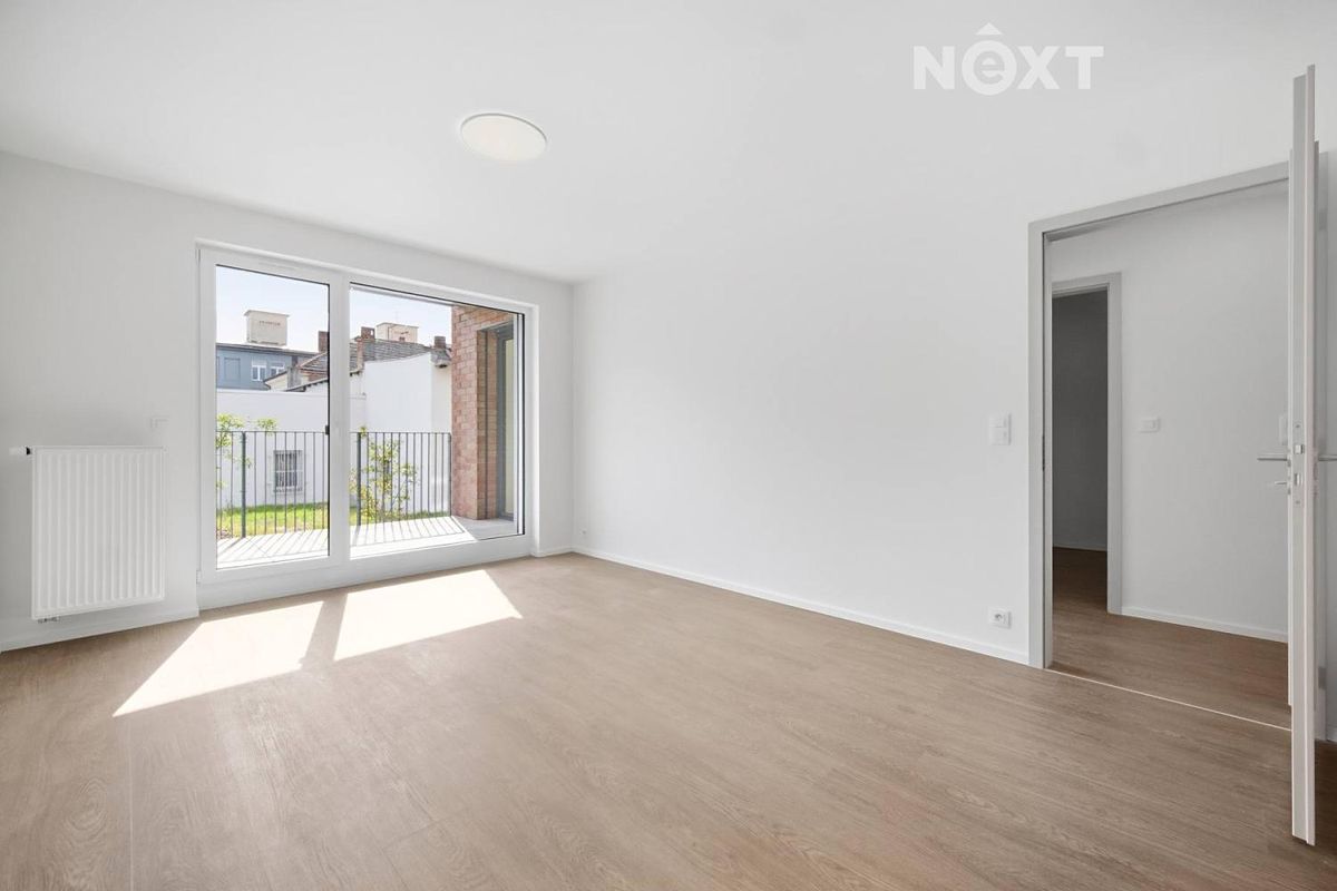 Pronájem bytu 2+kk 62 m² – fotografie 3