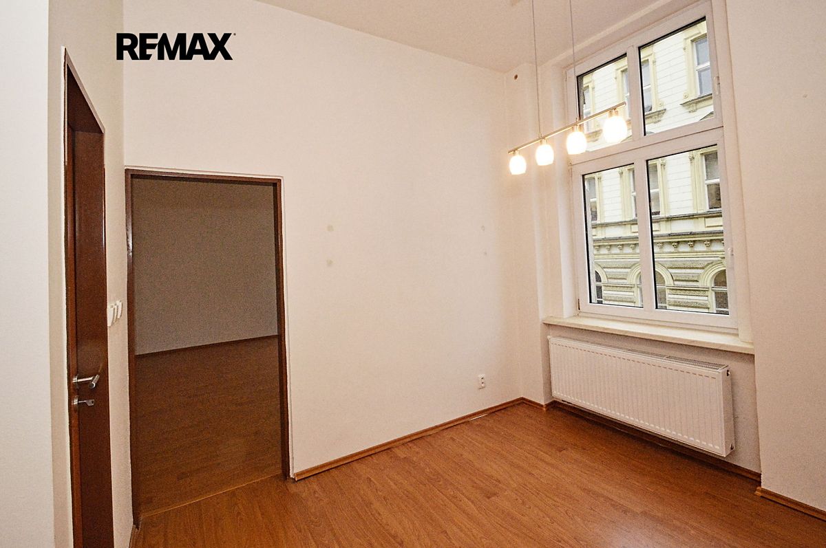 Pronájem bytu 1+1 44 m² – fotografie 4
