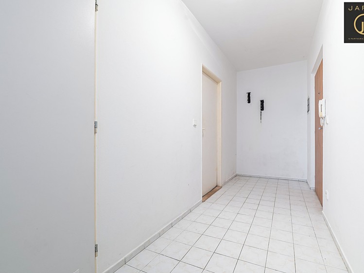 Квартира 2+kk на продаж, 59 м² (17 з 19)