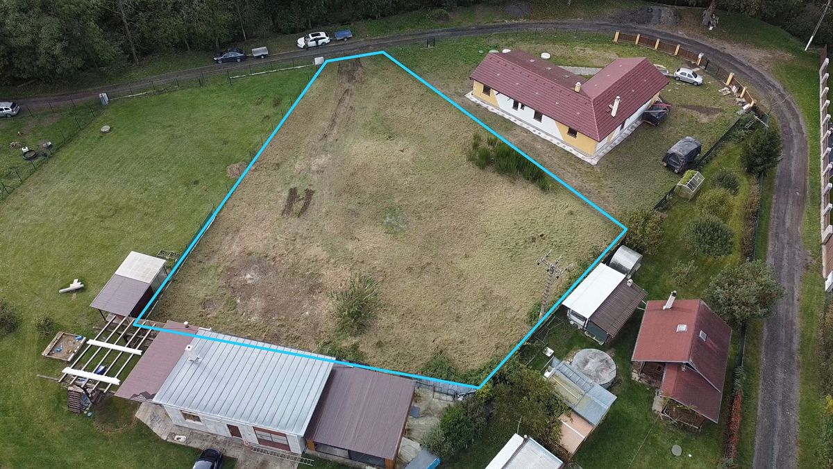 Prodej stavebního pozemku 1572 m² – fotografie 3
