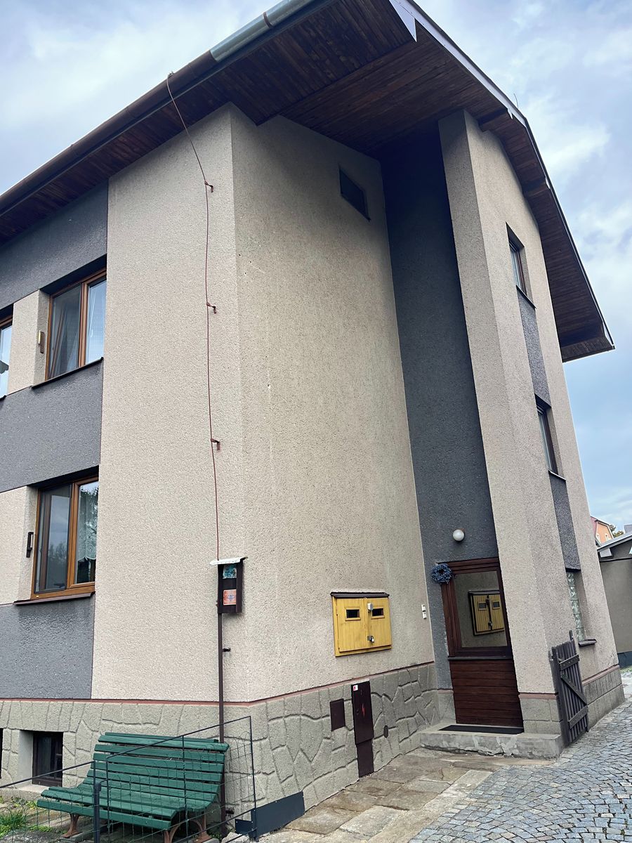 Pronájem bytu 4+1 93 m²
