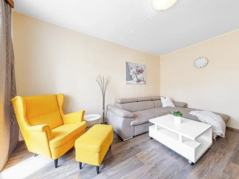 Prodej bytu 4+1 97 m², Praha – náhled fotky 1