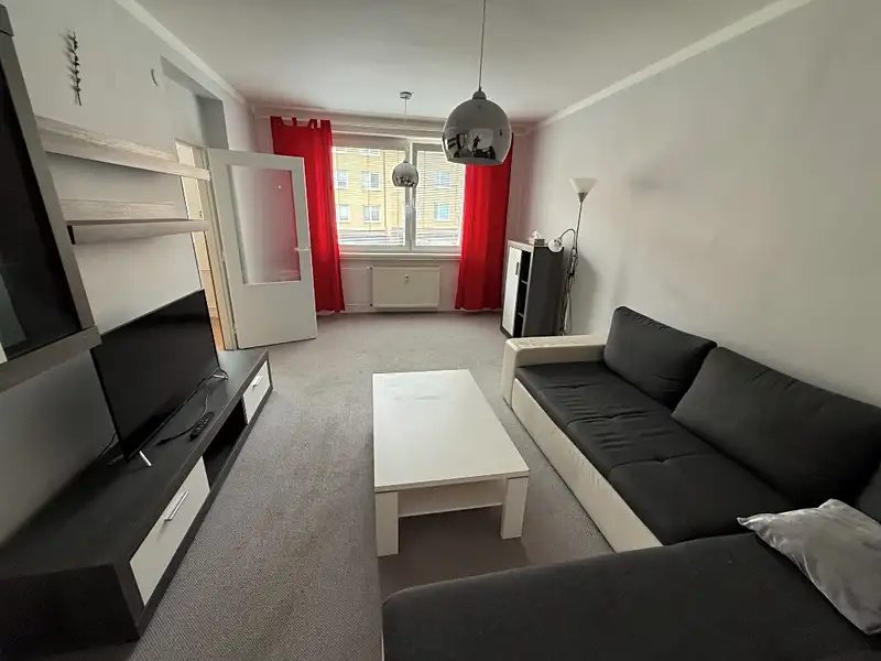 Pronájem bytu 3+1 84 m², Brno – náhled fotky 1