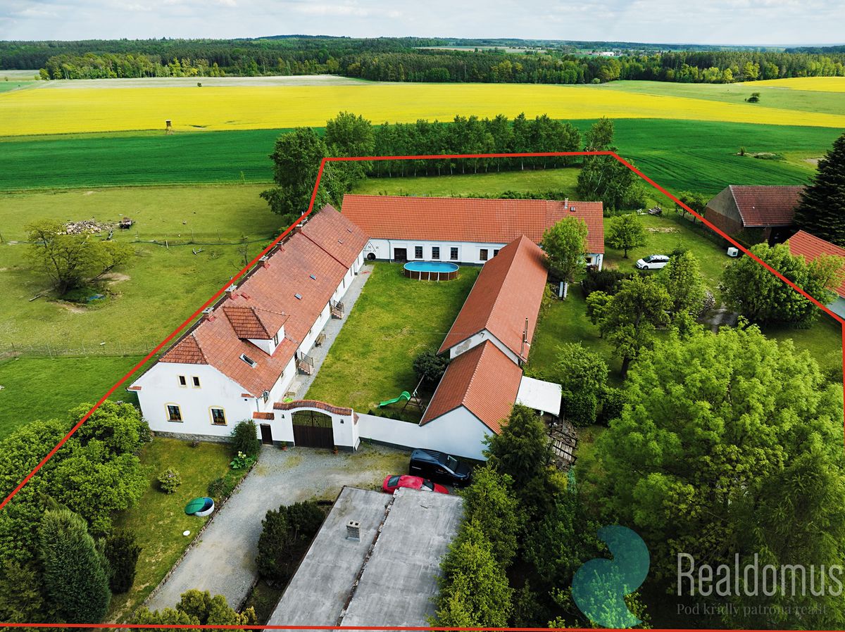 Prodej apartmánů 726 m² – fotografie 2