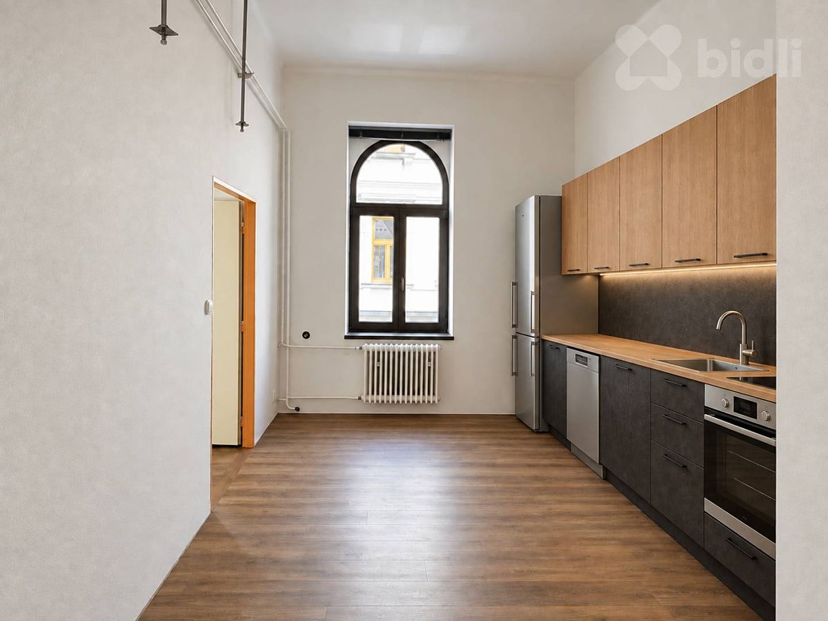Pronájem bytu 3+1 120 m² – fotografie 2