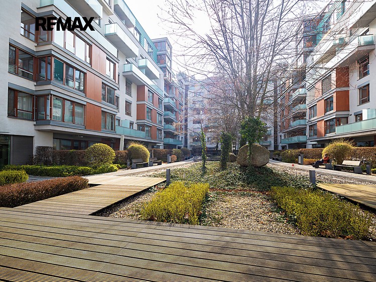 Квартира 2+kk в оренду, 73 м² (15 з 18)