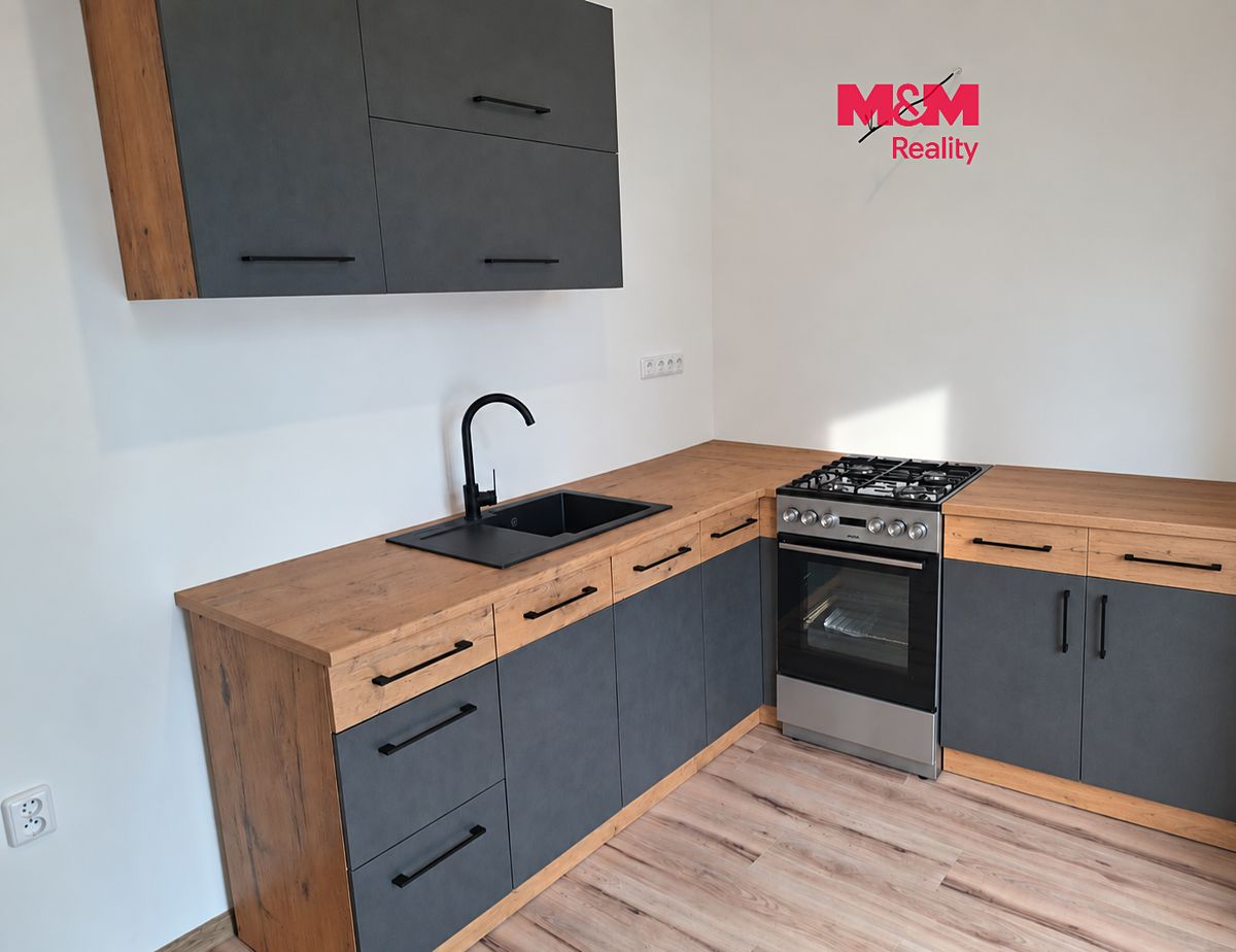 Pronájem bytu 2+1 54 m², Třinec – fotka 1 z 3