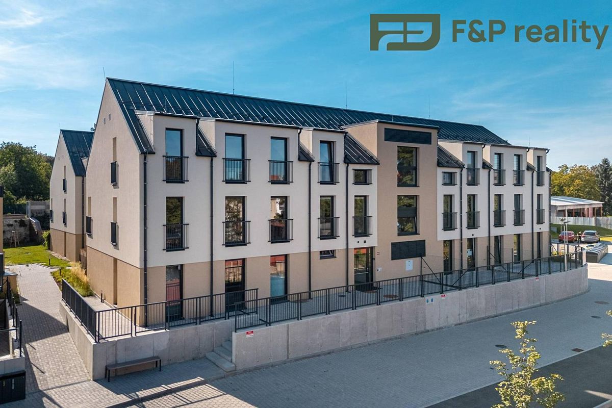 Pronájem bytu 1+1 39 m²
