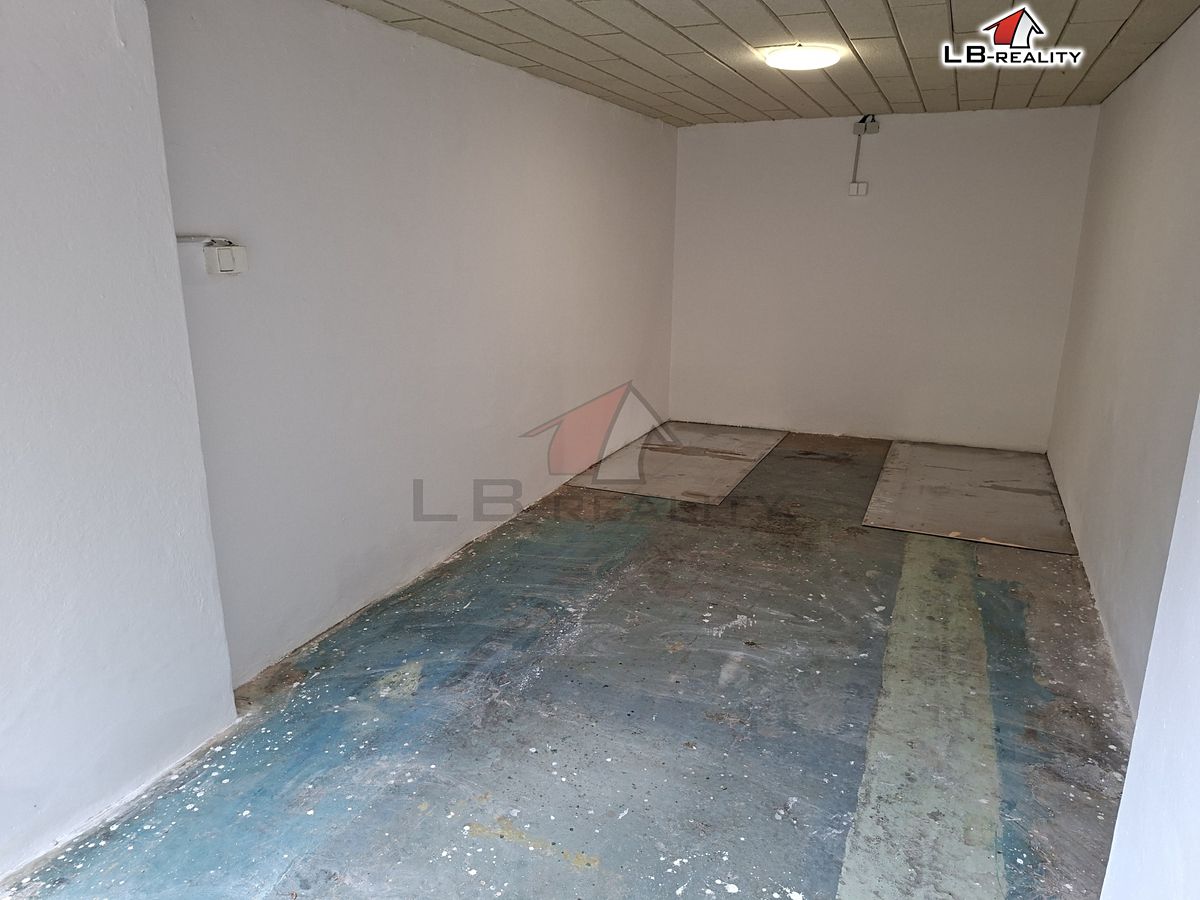 Pronájem garáže 21 m² – fotografie 2