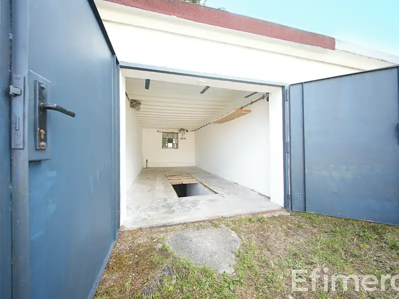 Prodej garáže 18 m², Tišnov – náhled fotky 1