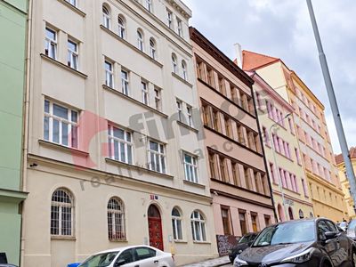 Pronájem skladového prostoru 2 m²