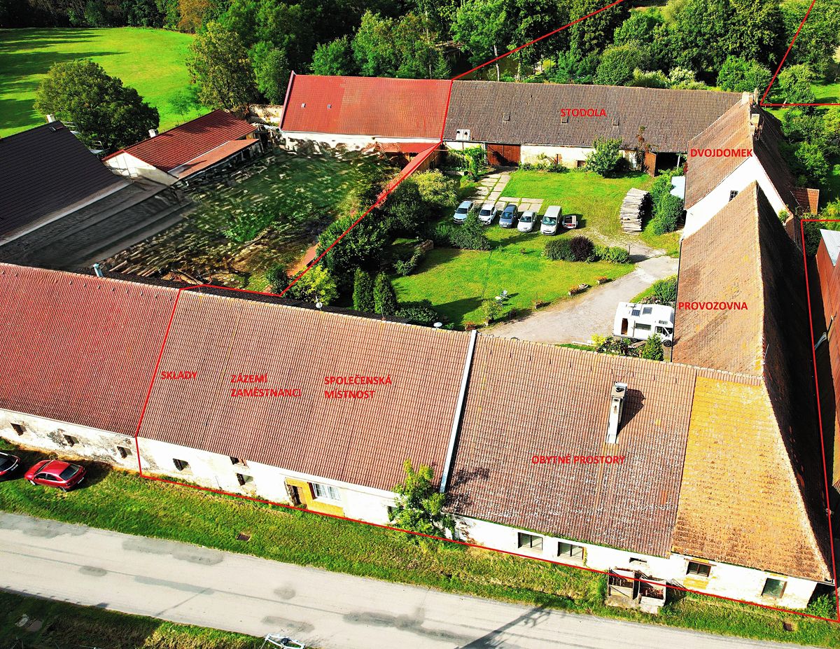 Prodej zemědělské usedlosti 1200 m², pozemek 4972 m²