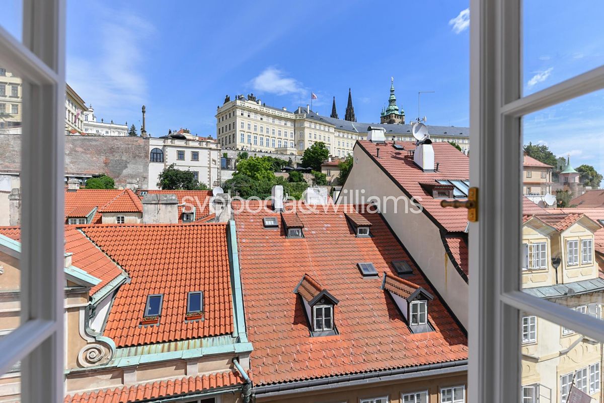 Pronájem bytu 3+1 106 m² – fotografie 3