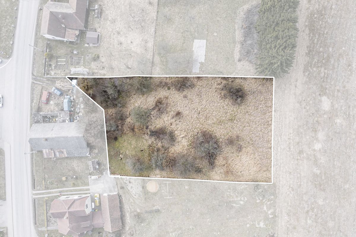Prodej stavebního pozemku 1979 m² – fotografie 3