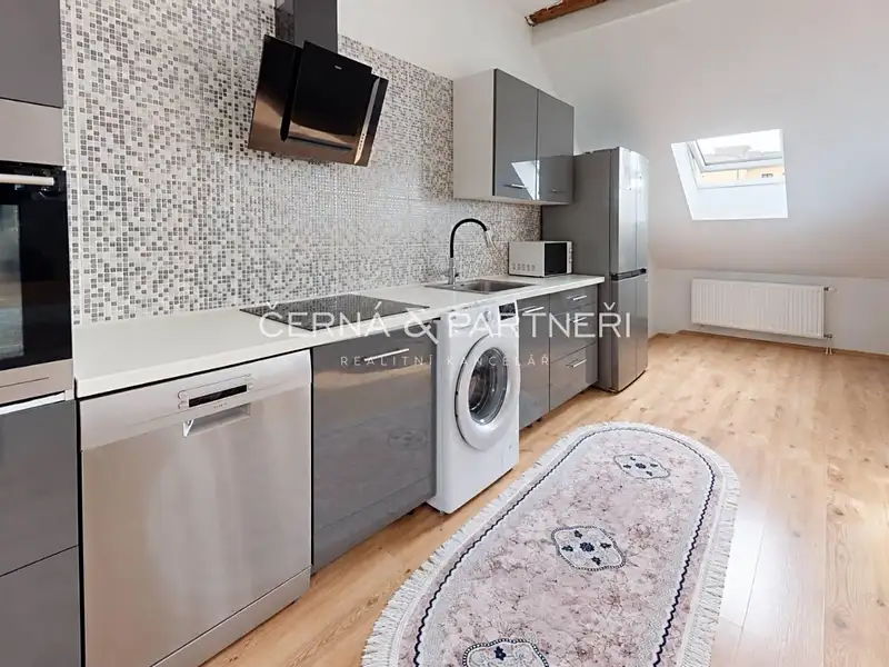 Prodej činžovního domu 291 m², Teplice – náhled fotky 3
