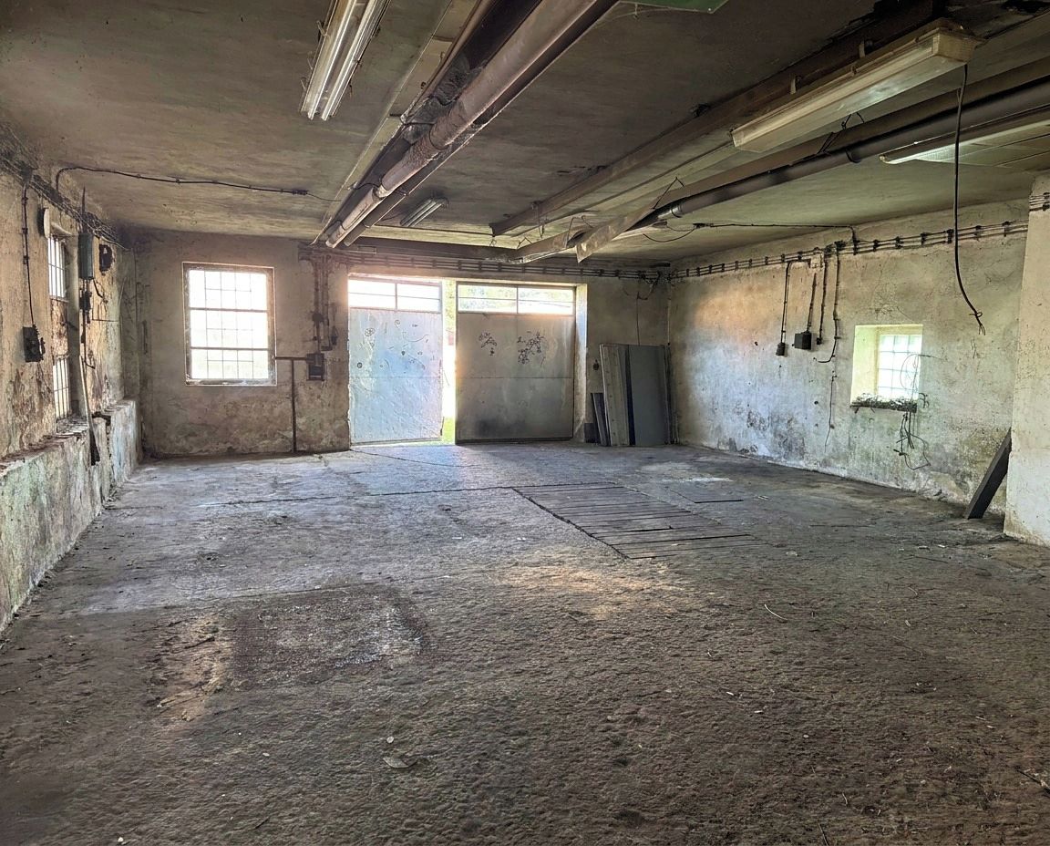 Prodej rodinného domu 248 m², pozemek 427 m² – fotografie 2