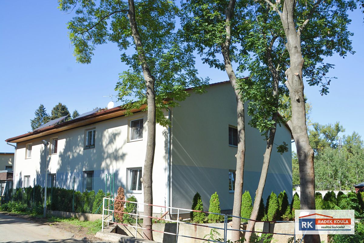 Pronájem bytu 2+kk 77 m²