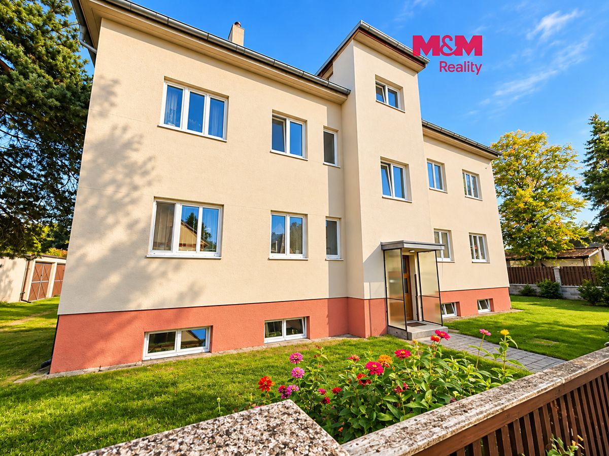 Pronájem bytu 2+1 74 m², Český Brod – fotka 1 z 3