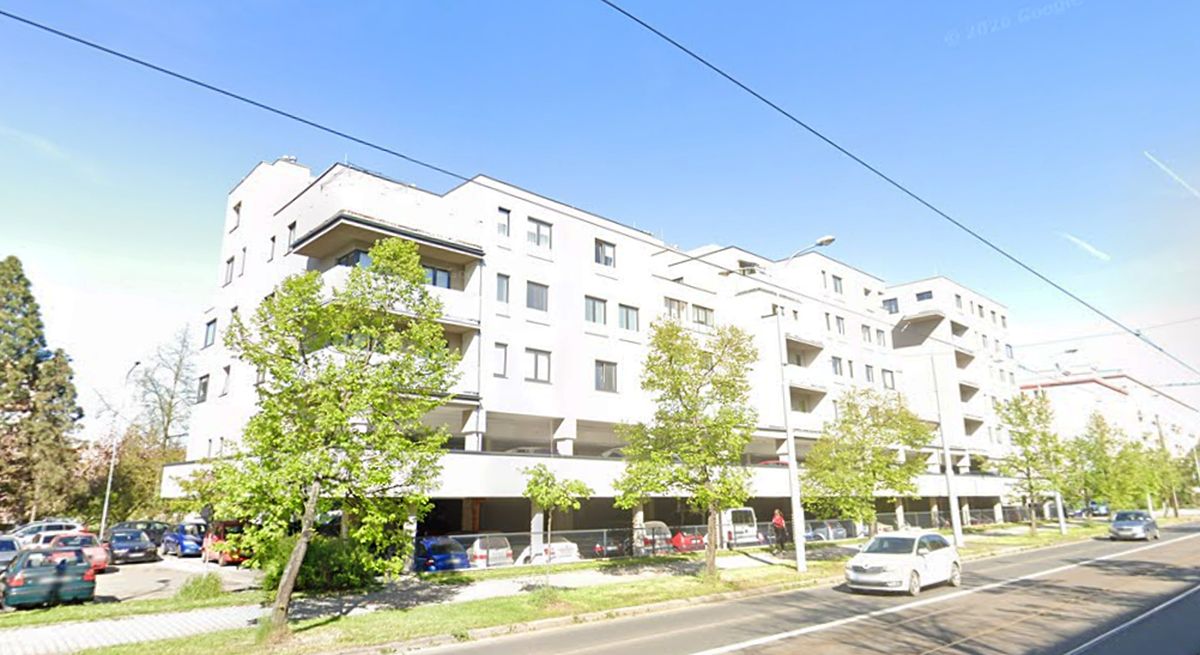 Pronájem bytu 2+kk 43 m²
