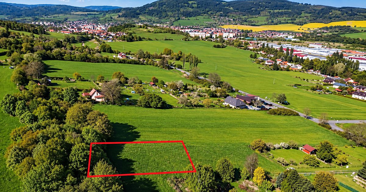 Prodej stavebního pozemku 866 m² – fotografie 5