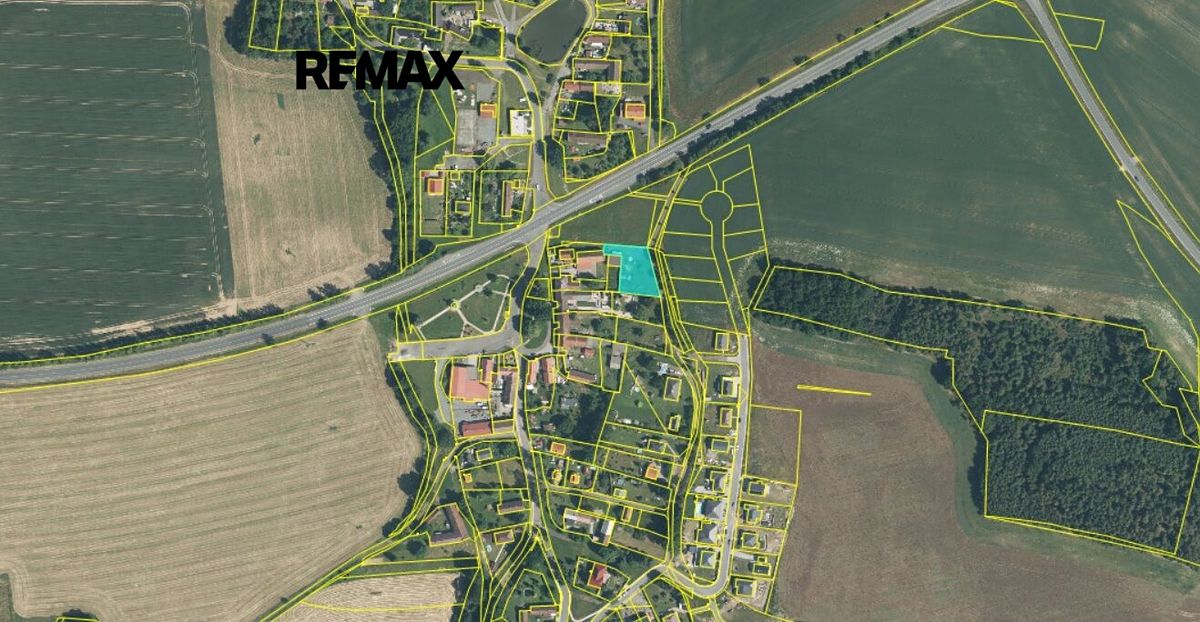 Prodej stavebního pozemku 1366 m² – fotografie 5