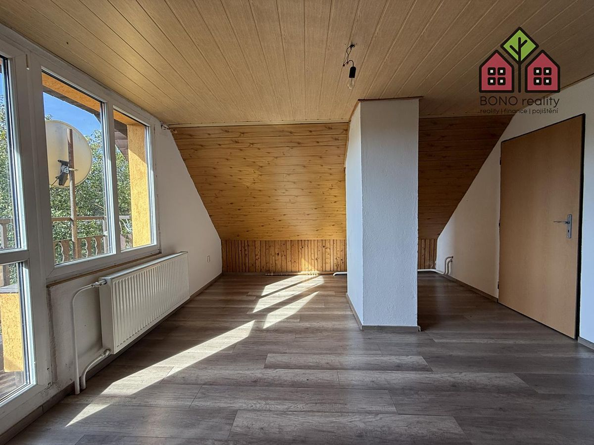 Prodej chaty 116 m², pozemek 1308 m² – fotografie 4