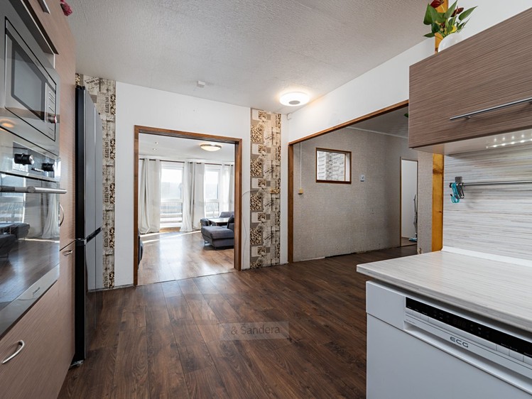 Prodej domu, 207 m² (8 z 31)