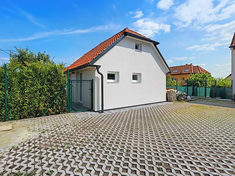 Prodej bytu 1+1 92 m², Čebín – náhled fotky 3
