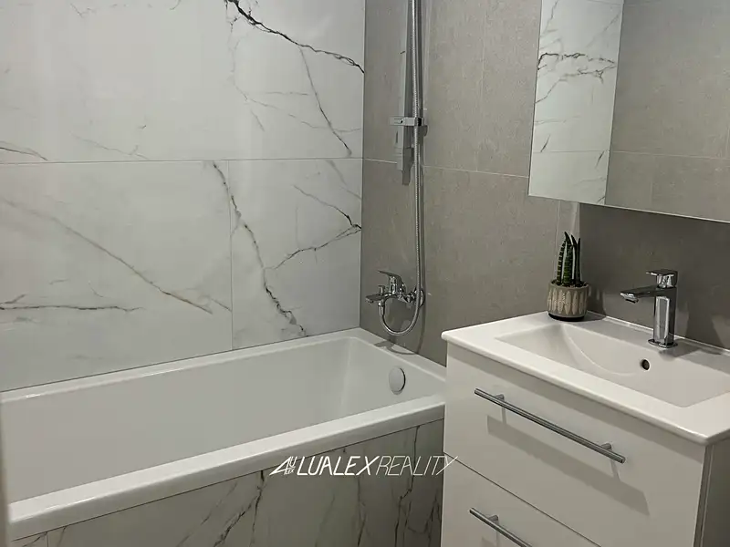 Prodej bytu 4+1 109 m², Teplice – náhled fotky 3