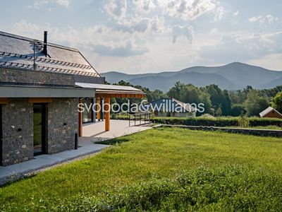 Prodej rodinného domu 501 m², pozemek 9033 m²