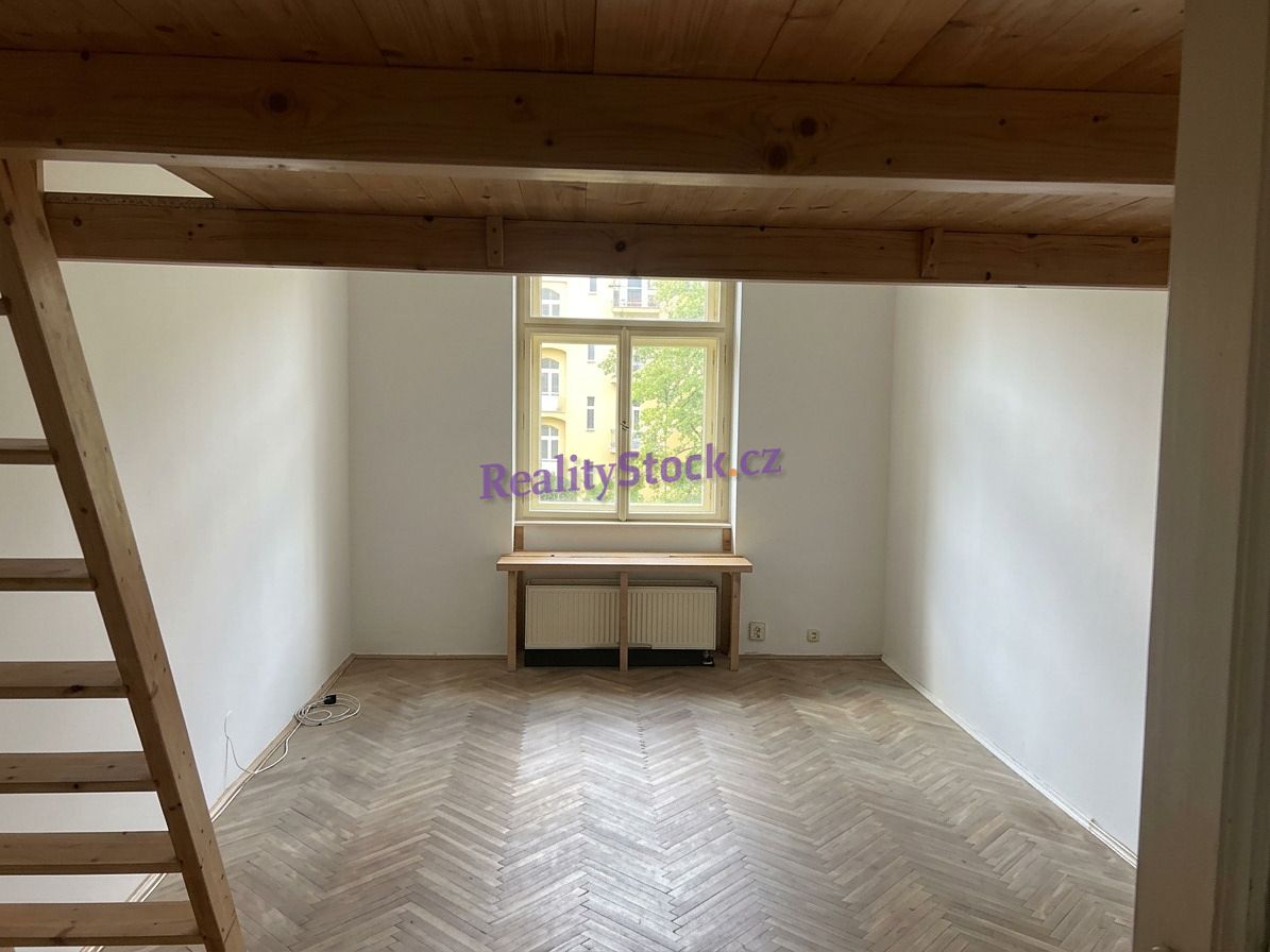 Pronájem bytu 3+kk 82 m² – fotografie 2
