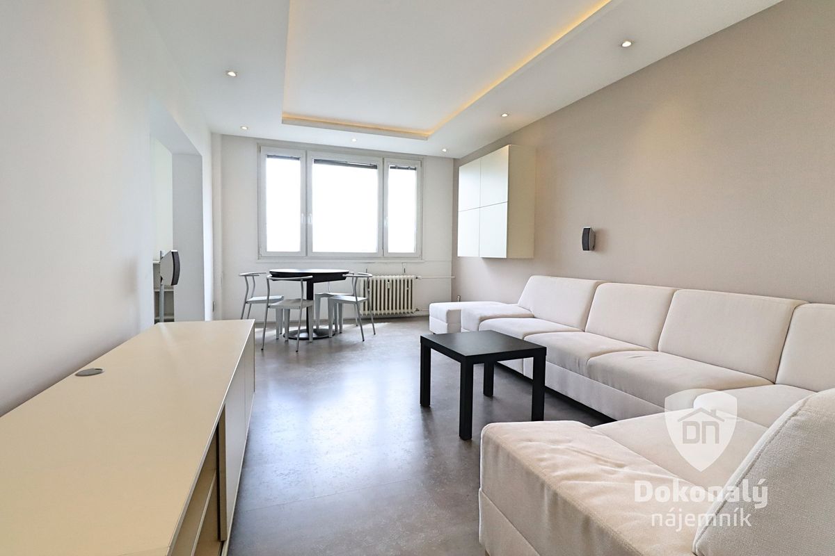 Pronájem bytu 3+kk 72 m² – fotografie 2