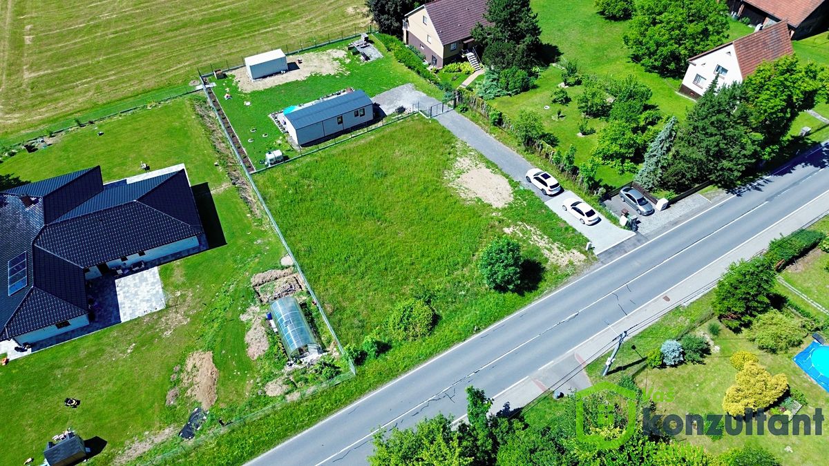 Prodej stavebního pozemku 1000 m²