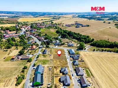 Prodej pozemku, 1 049 m² (2 z 6)