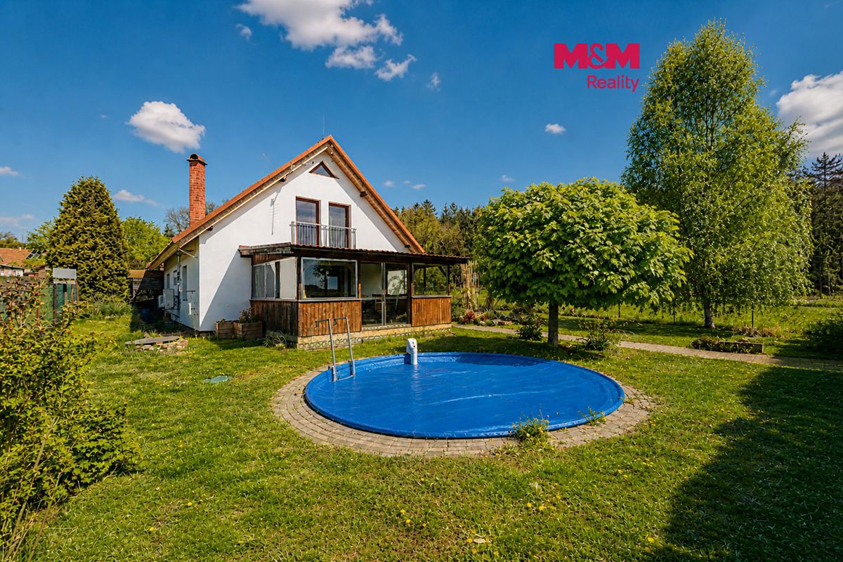 Prodej rodinného domu 156 m², pozemek 910 m²