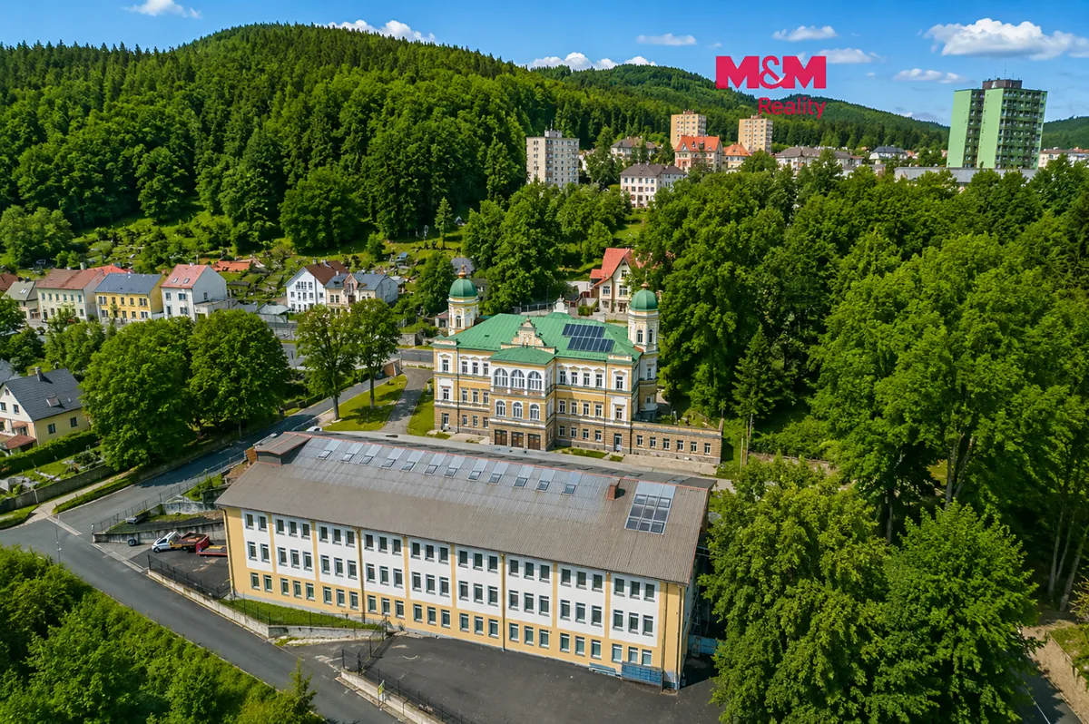 Prodej skladového prostoru 3545 m²
